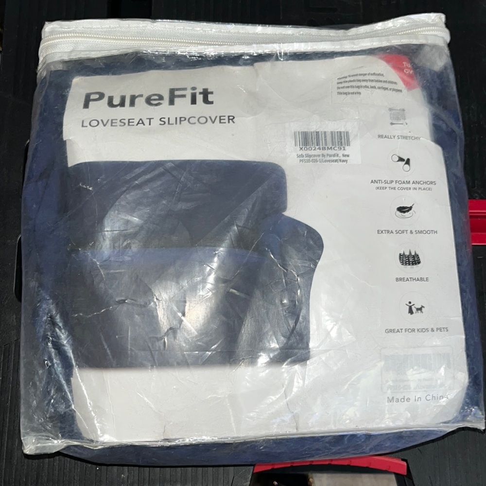 Pure fit loveseat, slipcovers